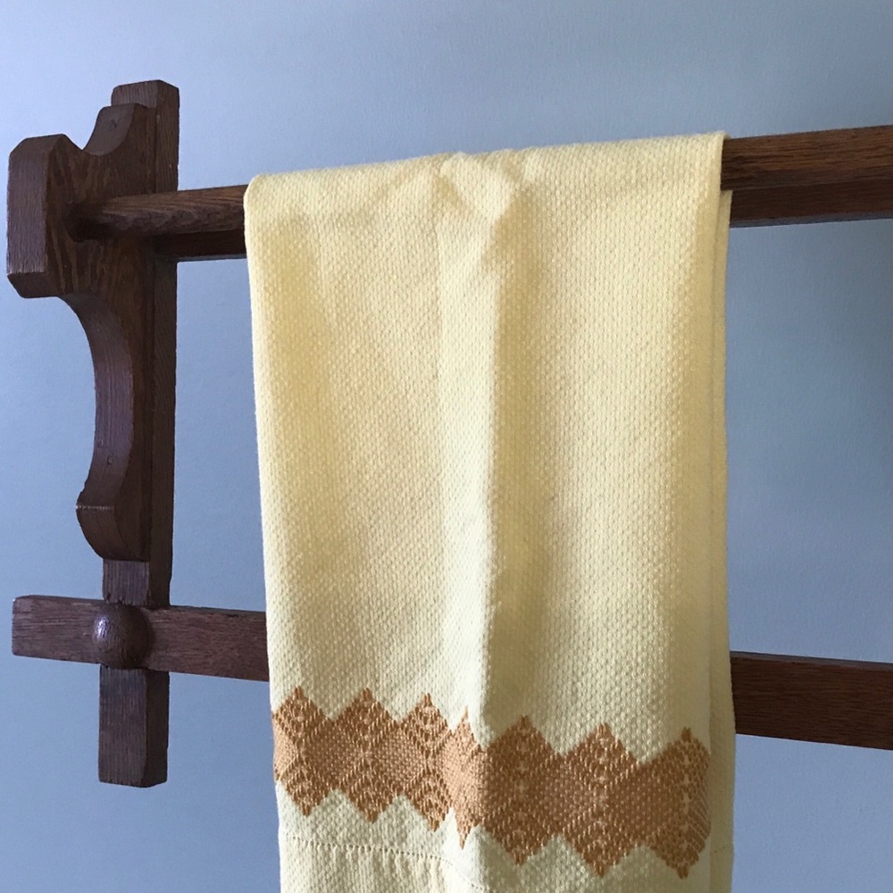 Antique Mission Arts and Crafts Towel Holder Solid Oak